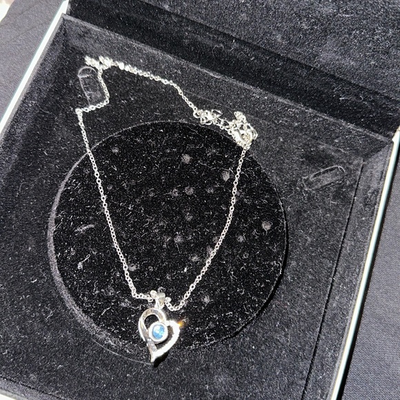 Chain - Picture 1 of 3